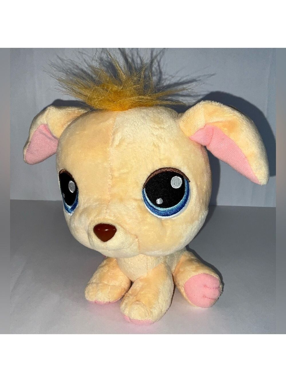 Littlest Pet Shop 2005 Golden Retriever Plush - bobblehead - approx. 7” tall